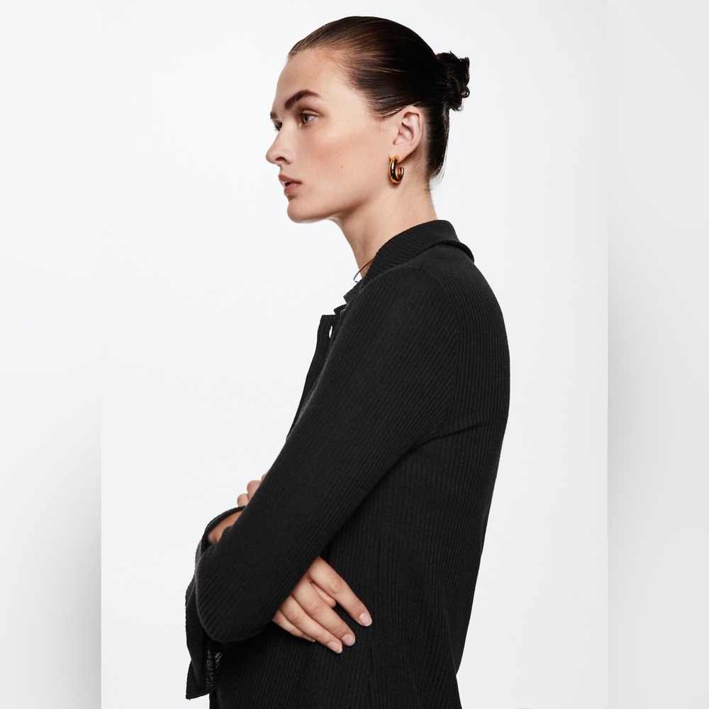 Mango Black ribbed button down - Picture 6 of 14